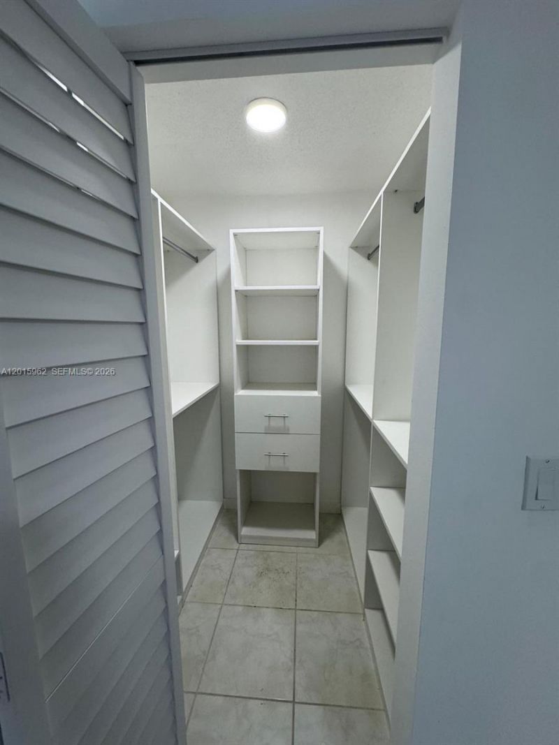 10296 NW 9th St Cir, Unit 202, Miami, FL 33172 Photo