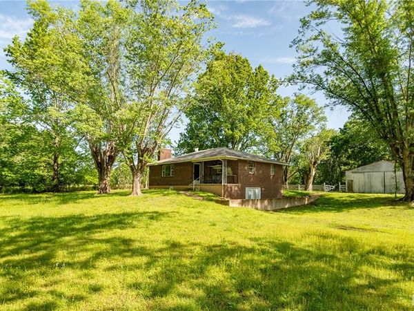 20560 Highway 49 , Piedmont, MO 63952