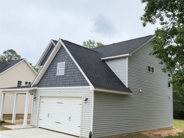1428 Pamalee Drive, Fayetteville, NC 28303