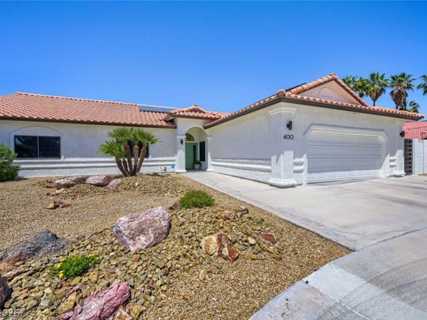400 Lacy Lane, Las Vegas, NV 89107