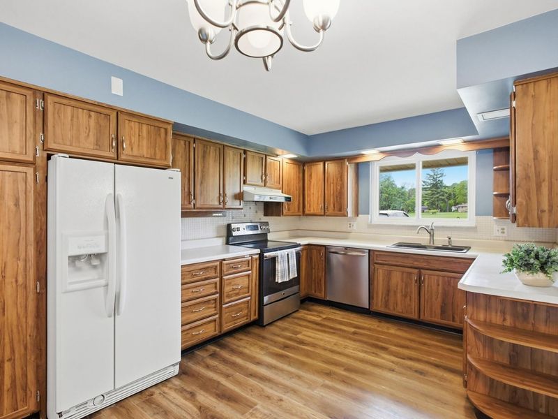 3140 N Hampton Road, Springfield, OH 45502 Photo 14
