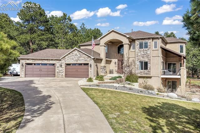 450 E Stirrup Trail, Monument, CO 80132 Main Photo