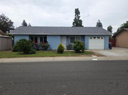 933 Meadowview Dr, Galt, CA 95632 Photo