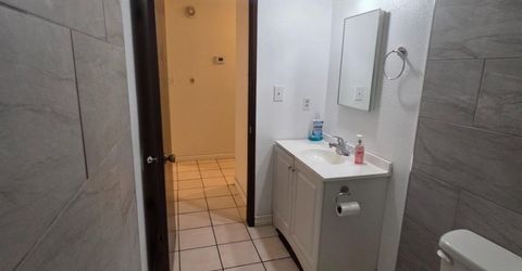 933 Meadowview Dr, Galt, CA 95632 Photo