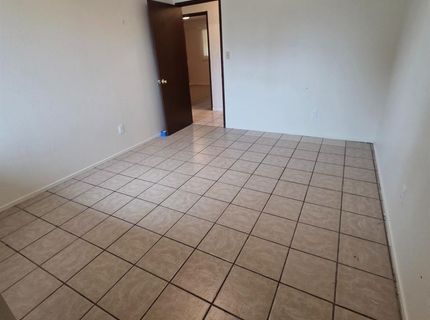 933 Meadowview Dr, Galt, CA 95632 Photo