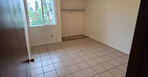 933 Meadowview Dr, Galt, CA 95632 Photo