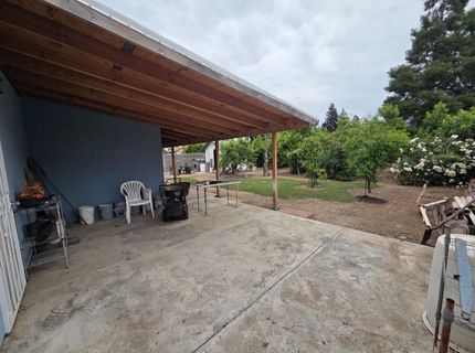 933 Meadowview Dr, Galt, CA 95632 Photo