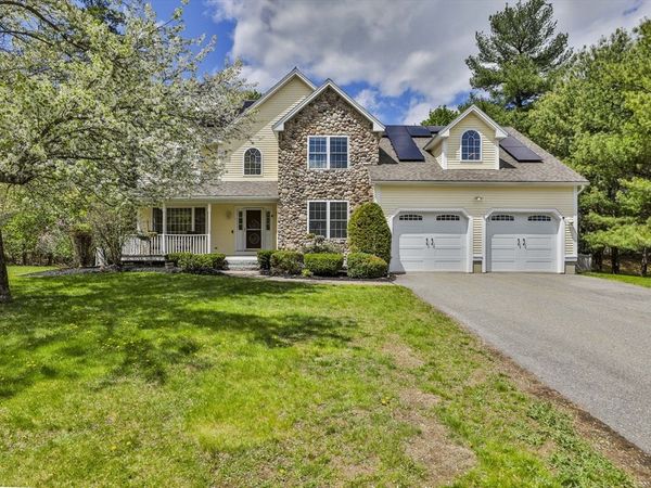 11 Arthur Avenue, Chelmsford, MA 01824