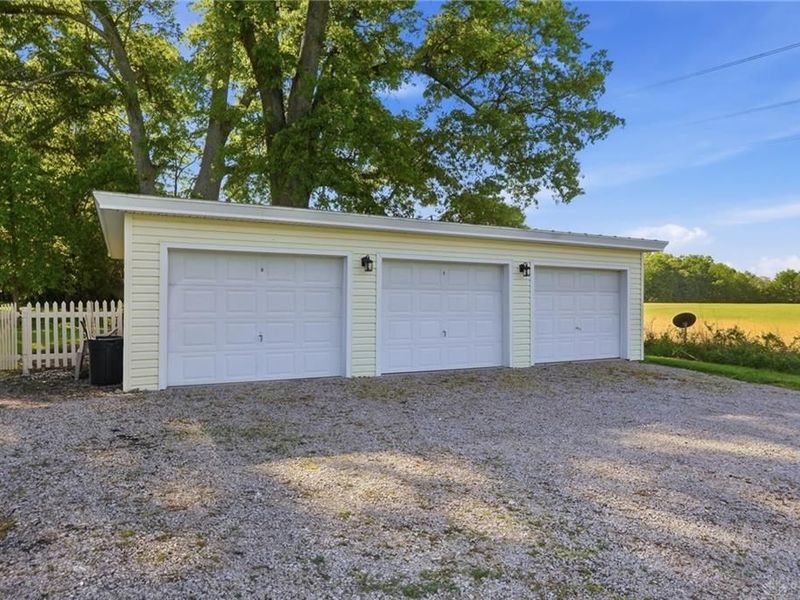 8560 Zoar Road, Hamilton Township, OH 45140 Photo 62