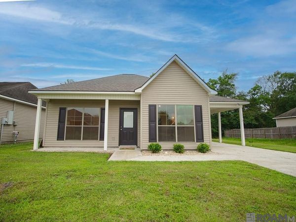 13562 Lily Ave, Walker, LA 70785
