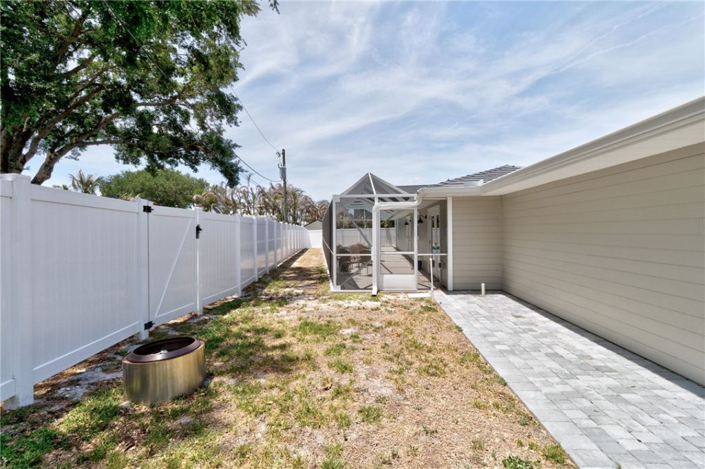 7989 143rd Street, Sebastian, FL 32958 Photo