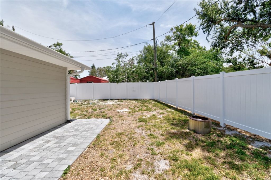 7989 143rd Street, Sebastian, FL 32958 Photo