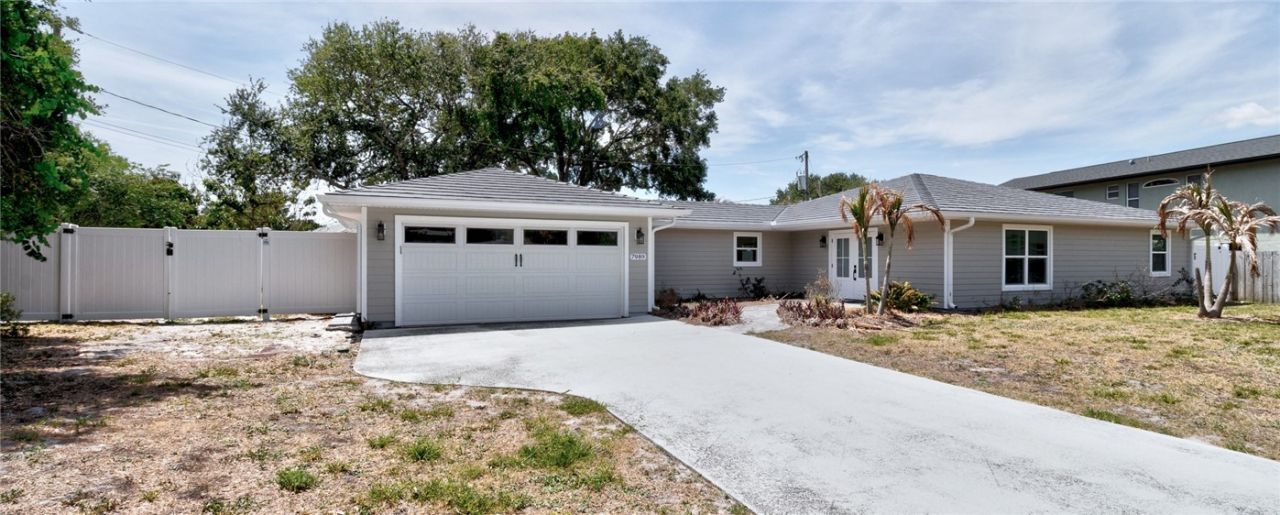 7989 143rd Street, Sebastian, FL 32958 Photo