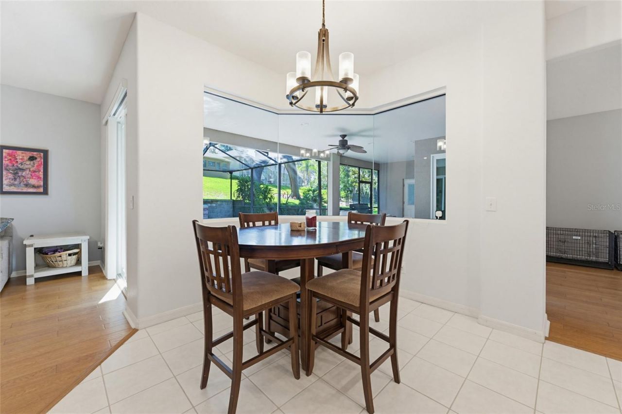 62 Camelot Ridge Drive, Brandon, FL 33511 Photo