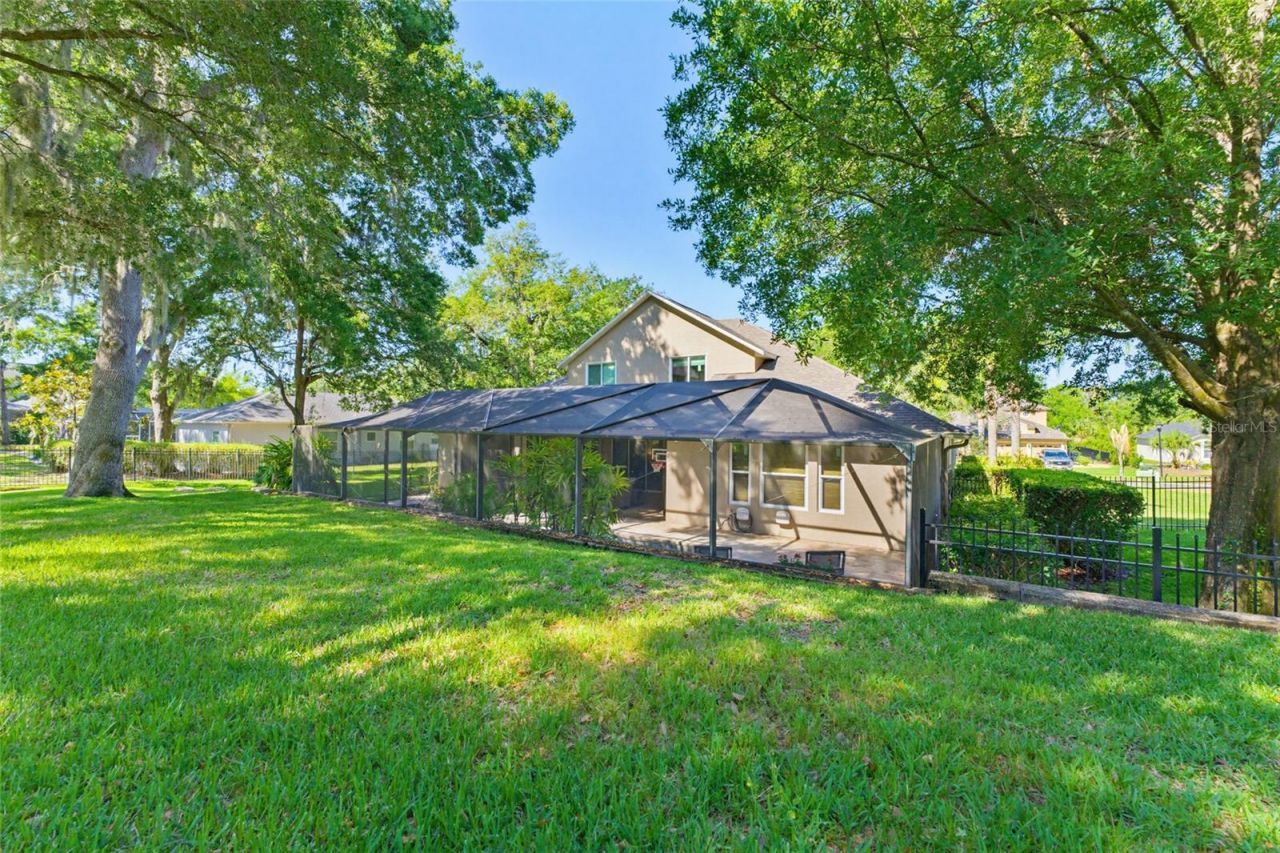 62 Camelot Ridge Drive, Brandon, FL 33511 Photo