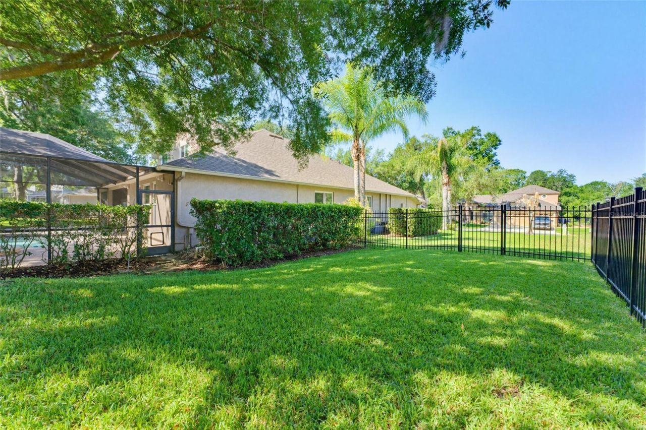 62 Camelot Ridge Drive, Brandon, FL 33511 Photo