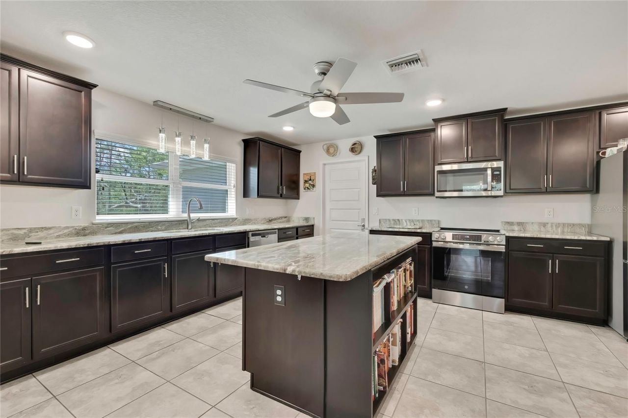 24 Tall Marigolds Court, Homosassa, FL 34446 Photo