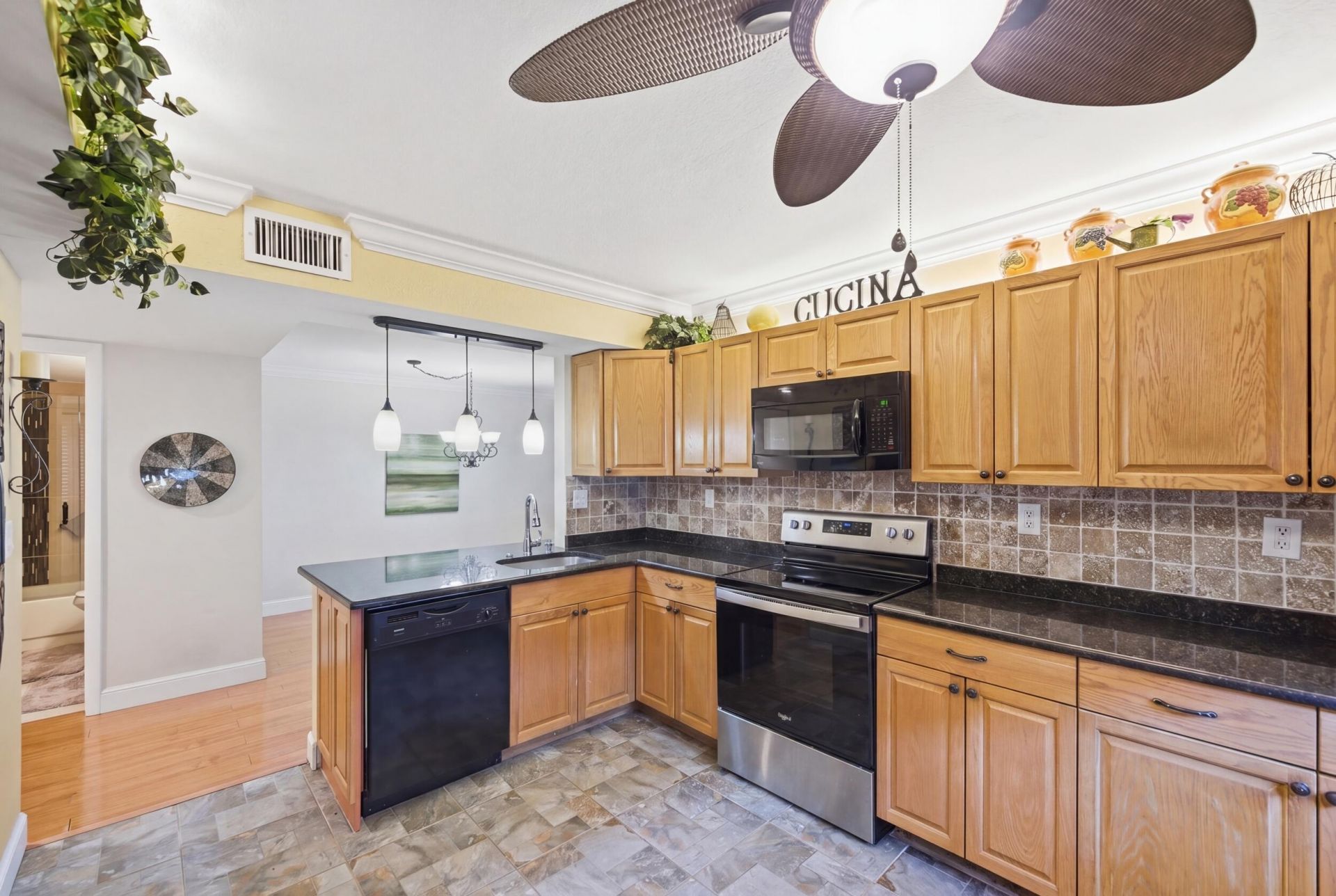 15301 Pembridge Avenue, Unit 44, Delray Beach, FL 33484 Photo