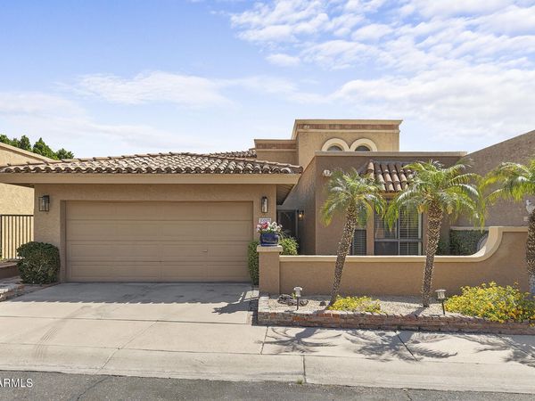 10805 N 9TH Place, Phoenix, AZ 85020
