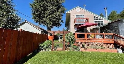 520 Ash Street, Westwood, CA 96137 Photo