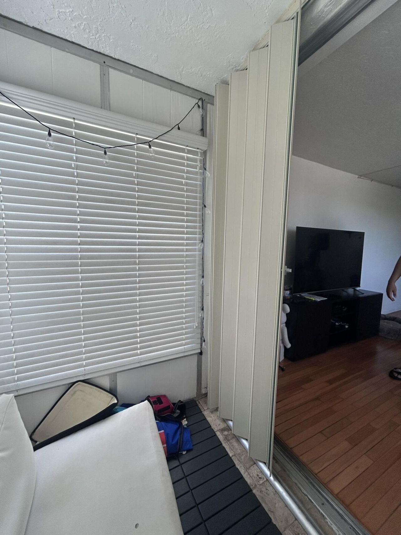 7300 NW 17th Street, Unit 402, Plantation, FL 33313 Photo