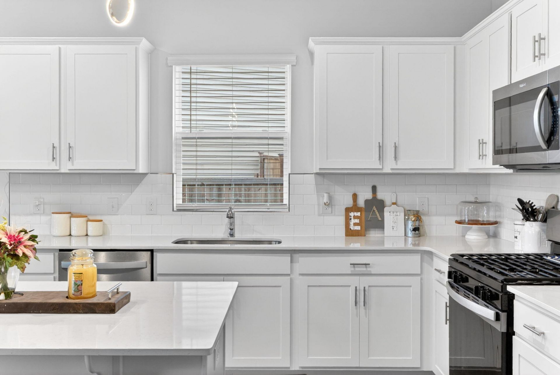 129 Eldridge Street Photo 10