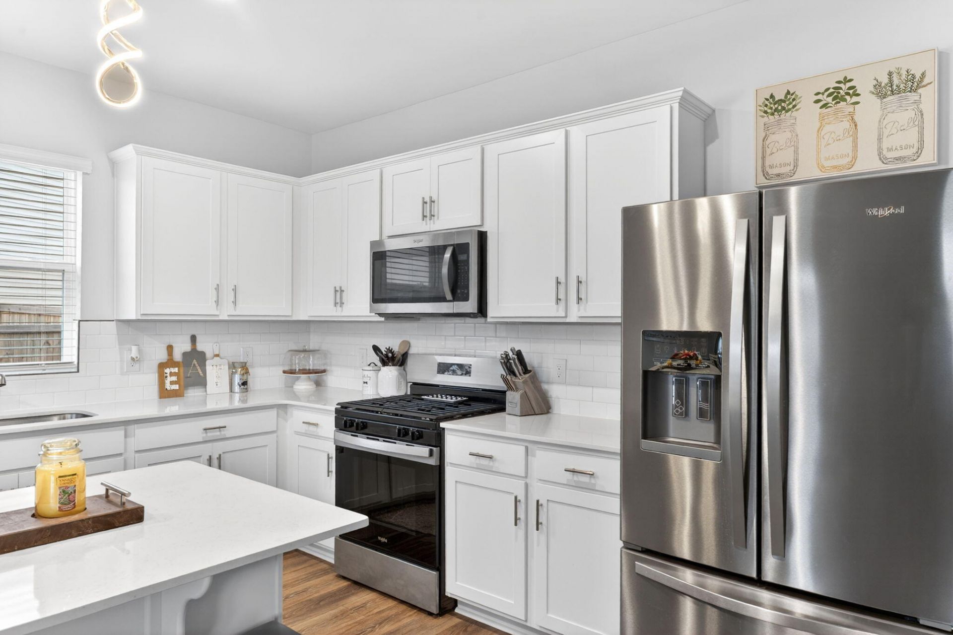 129 Eldridge Street Photo 11