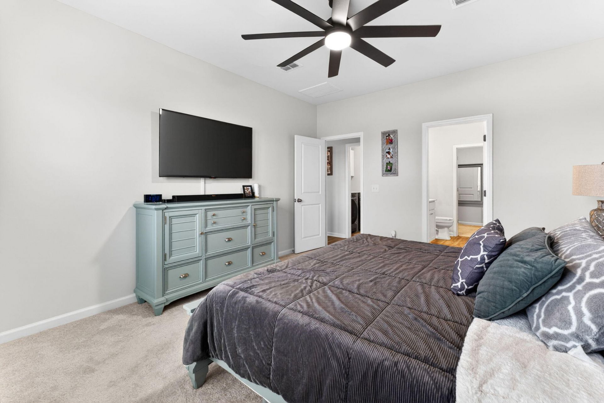 129 Eldridge Street Photo 26