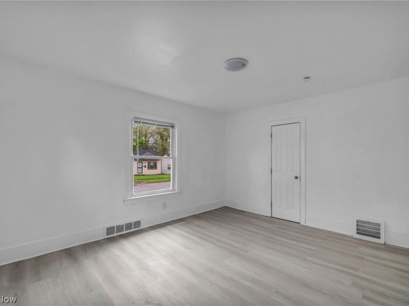 4441 E 144th Street, Cleveland, OH 44128 Photo 14