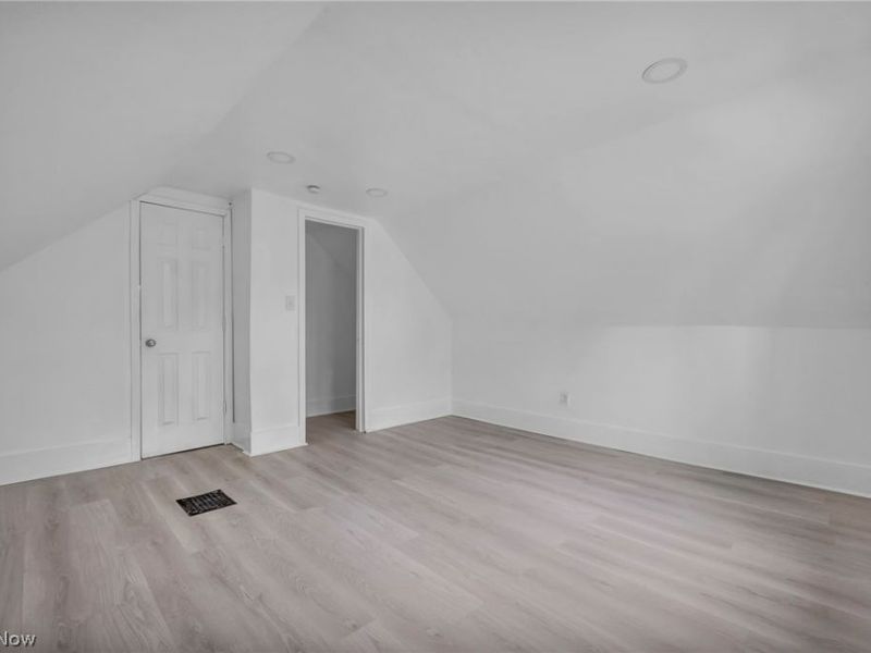 4441 E 144th Street, Cleveland, OH 44128 Photo 35