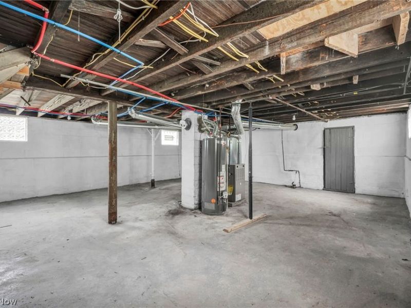 4441 E 144th Street, Cleveland, OH 44128 Photo 39