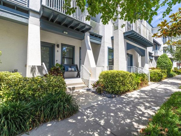 946 HIGHLAND AVENUE , Unit 8, DUNEDIN, FL 34698