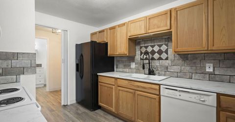 1637 York Way, Sparks, NV 89431 Photo