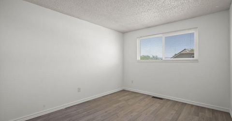 1637 York Way, Sparks, NV 89431 Photo