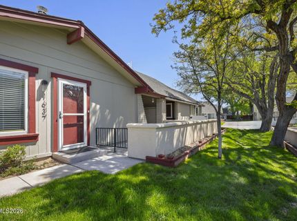 1637 York Way, Sparks, NV 89431 Photo