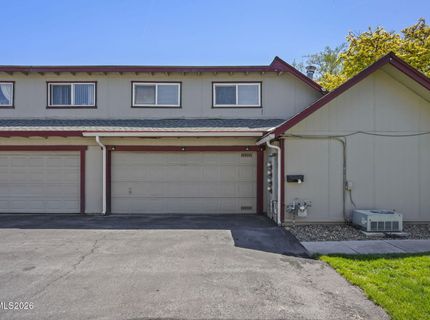 1637 York Way, Sparks, NV 89431 Photo