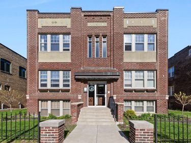 4309 Bryant Avenue S, Unit A203, Minneapolis, MN 55409