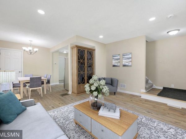 853 Conway Street, Saint Paul, MN 55106