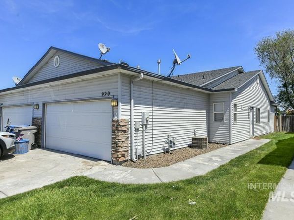 920 S Diamond St., Nampa, ID 83686