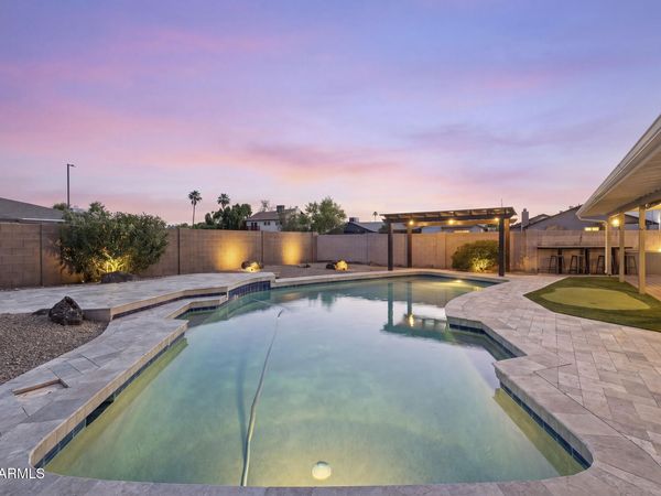 1923 S HENKEL Circle, Mesa, AZ 85202