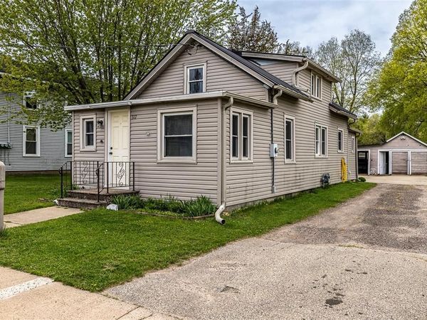 317 1st Street, Black River Falls, WI 54615
