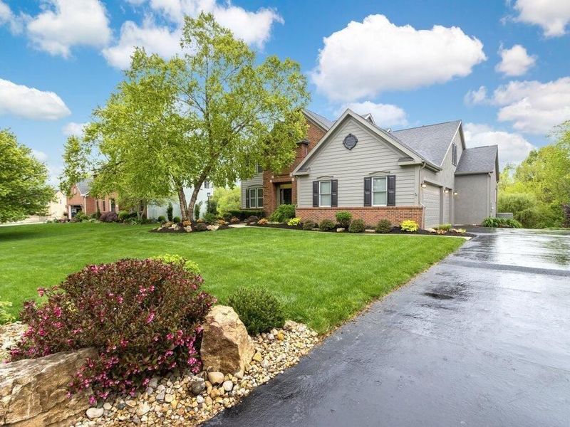 6271 Spinnaker Drive , Lewis Center, OH 43035 Photo 2