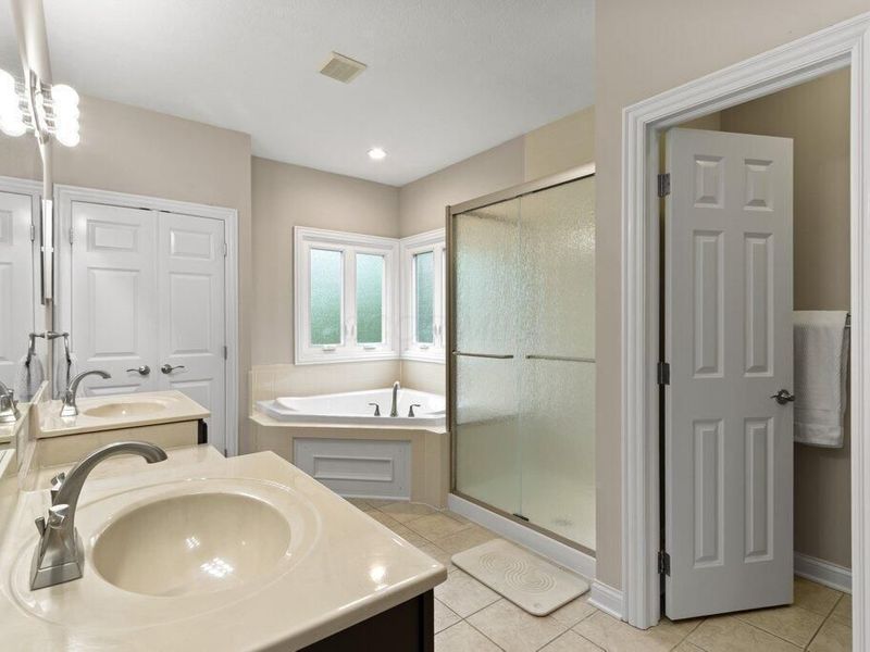 6271 Spinnaker Drive , Lewis Center, OH 43035 Photo 25