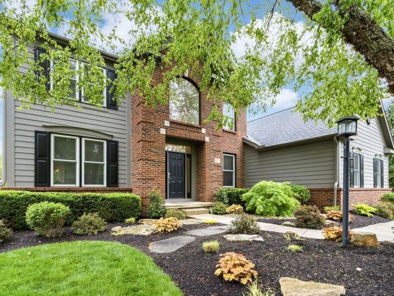 6271 Spinnaker Drive , Lewis Center, OH 43035 Photo 3