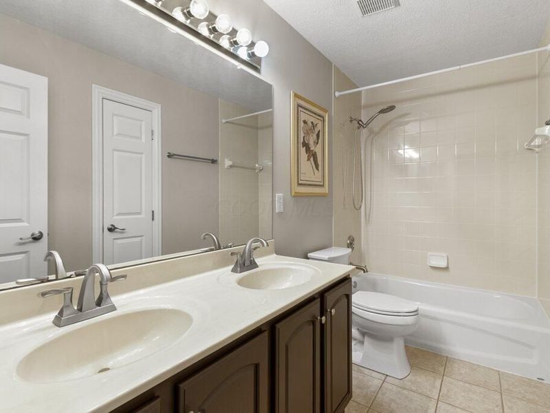 6271 Spinnaker Drive , Lewis Center, OH 43035 Photo 34