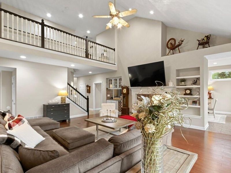 6271 Spinnaker Drive , Lewis Center, OH 43035 Photo 9