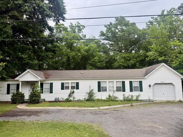 18632 Old Highway 25, Fulton, MS 38843
