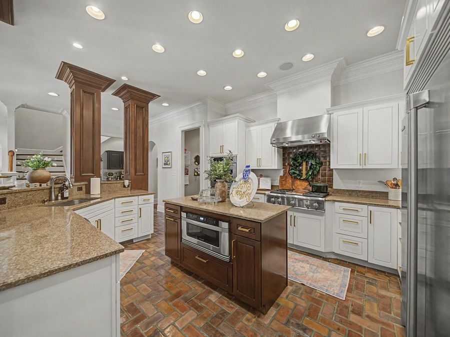 Property Image 28