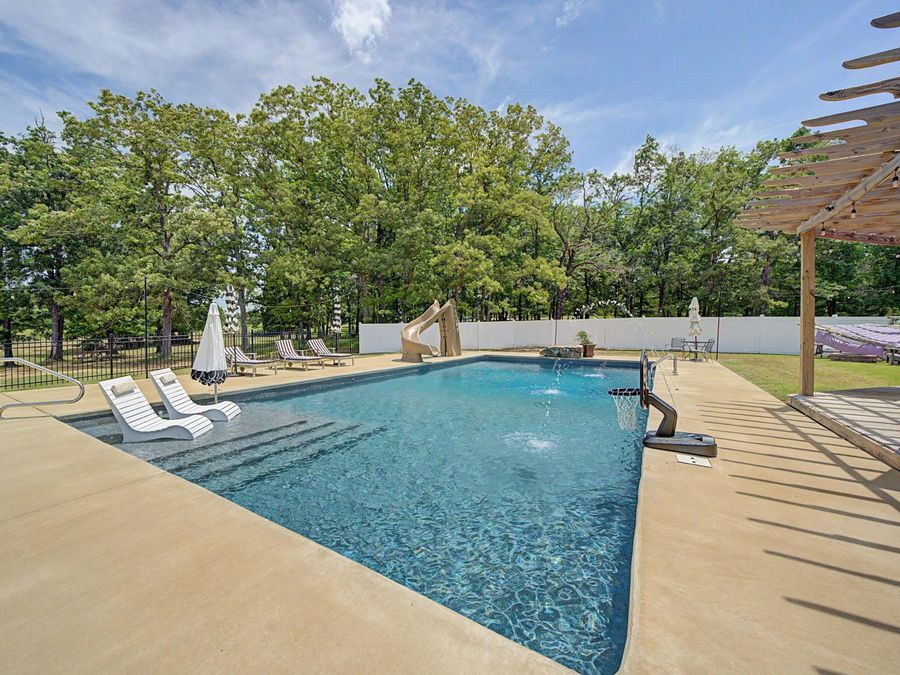 Property Image 80