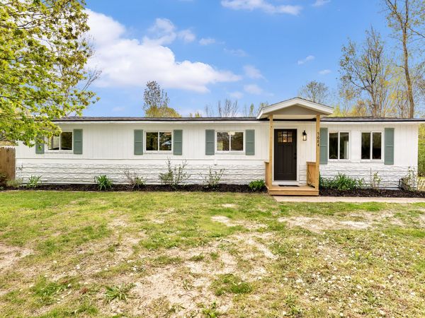 5684 142nd Avenue, Holland, MI 49423